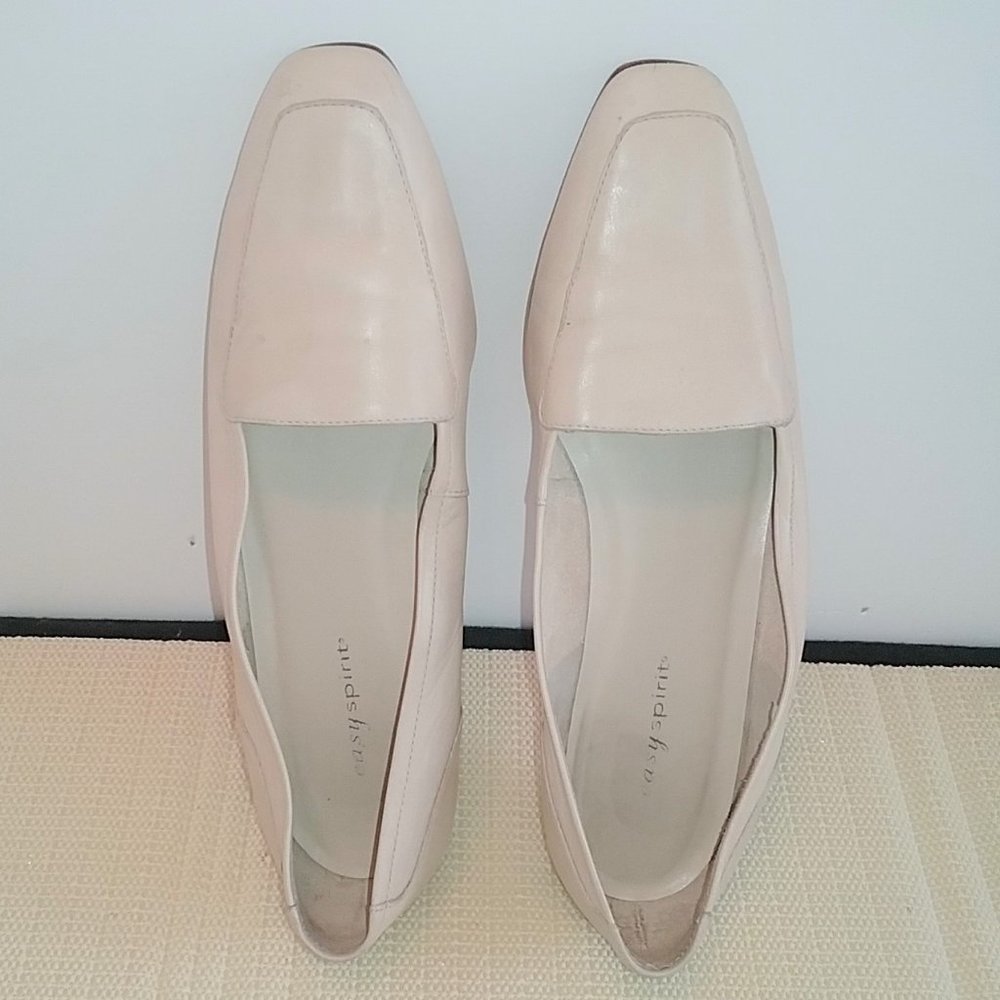 Easy Spirit loafers